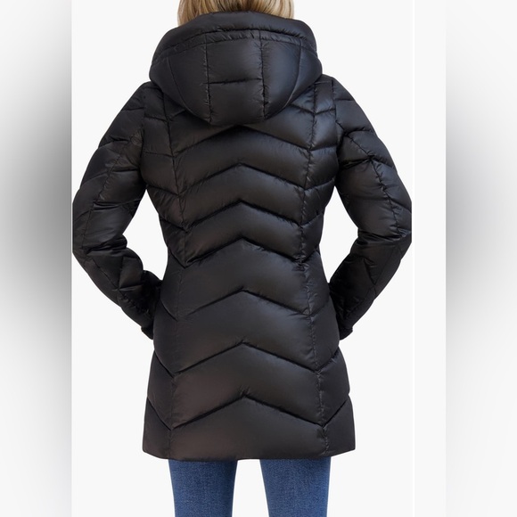 Laundry by Shelli Segal Satin Fitted Shape Puffer Jacket Chevron Quilt Detail/L - Picture 4 of 5